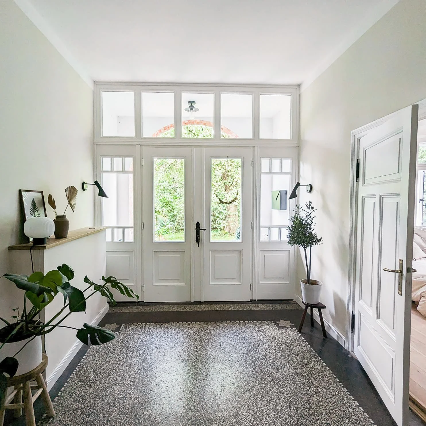 Eingangsbereich mit Terrazzoboden